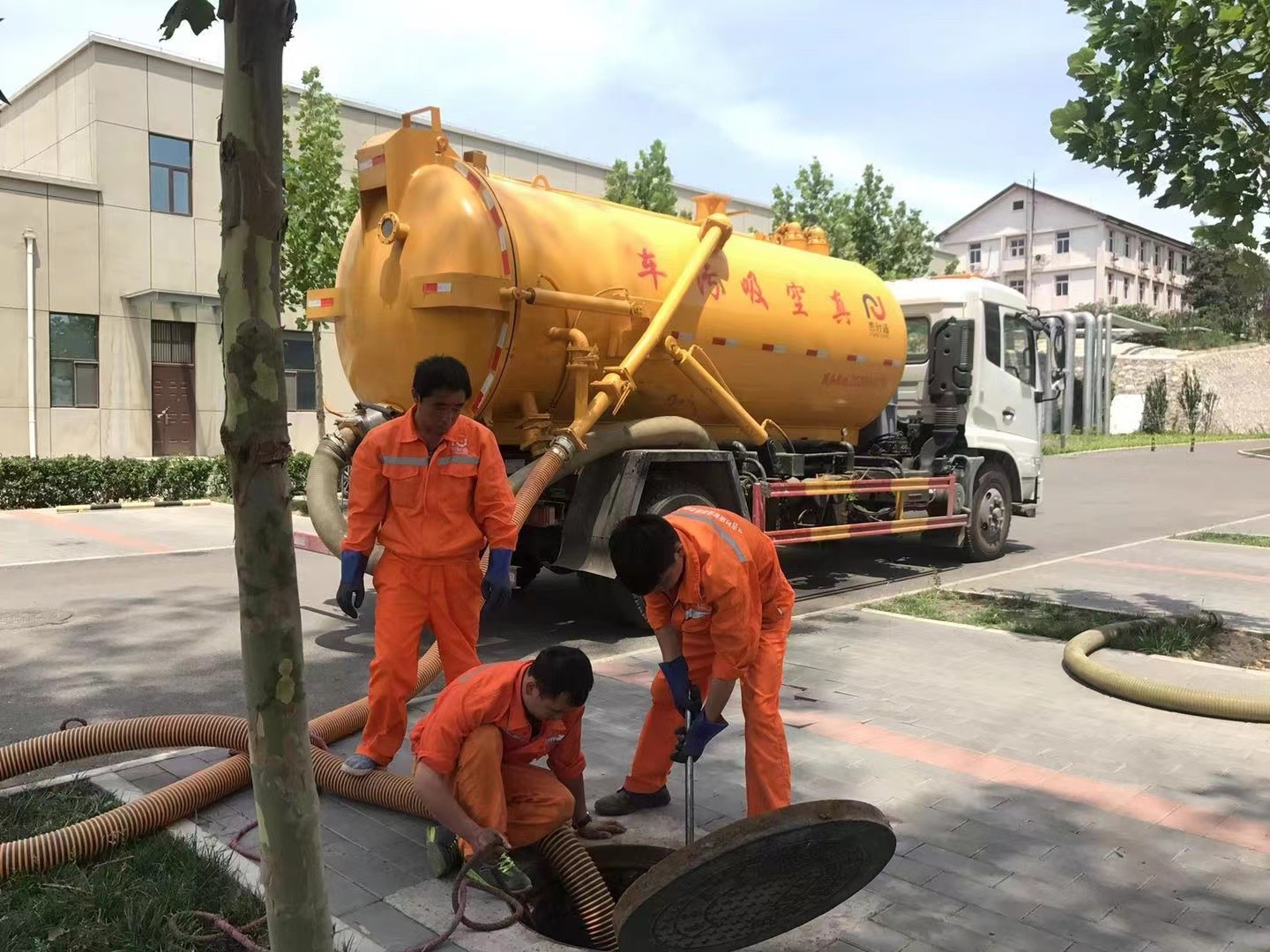 清江浦化粪池清理与5-8吨吸粪车施工效率分析